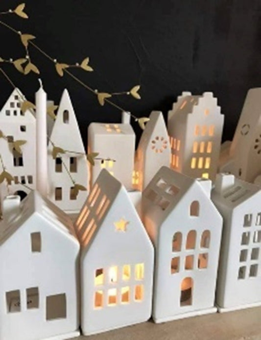 Sir Harold Hillier Gardens - Workshop - Christmas Pottery Decoration - Saturday 8th November 2025 - 10.00am