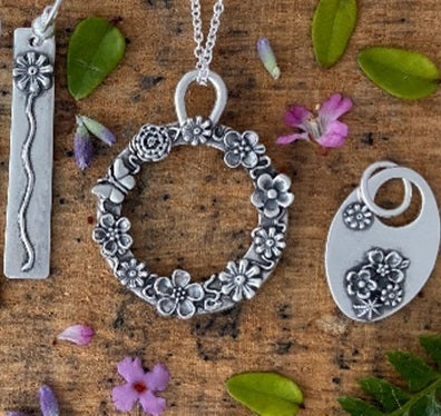 Sir Harold Hillier Gardens - Jewellery Workshop - Say it with Flowers - Saturday 5th April 2025 - 10.00am